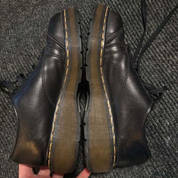 Vintage Dr Marten 8651 Leather platforms. mens size 9/9.5 main image 5